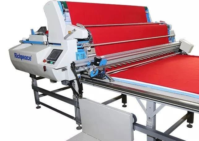 布料有千種萬(wàn)種，鋪布方法就一種