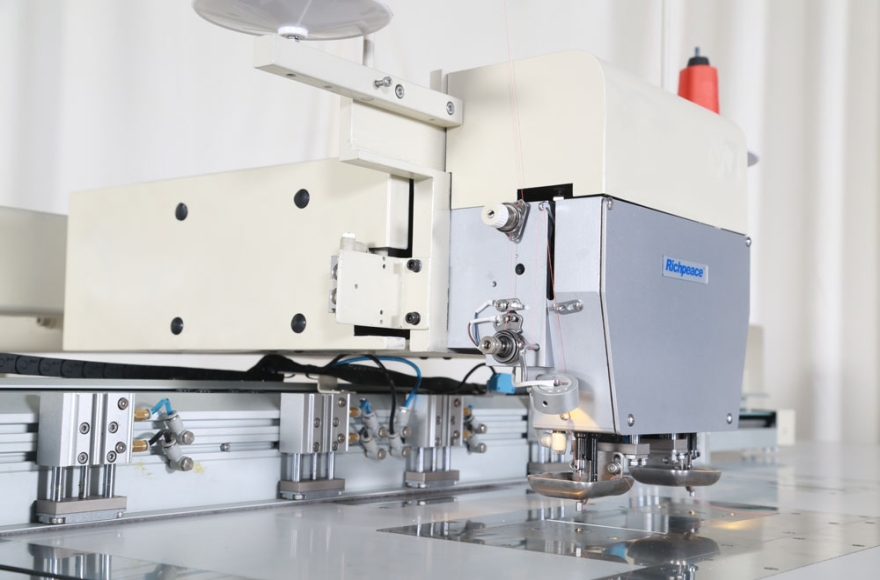 富怡雙向正線跡全自動(dòng)縫紉機(jī)