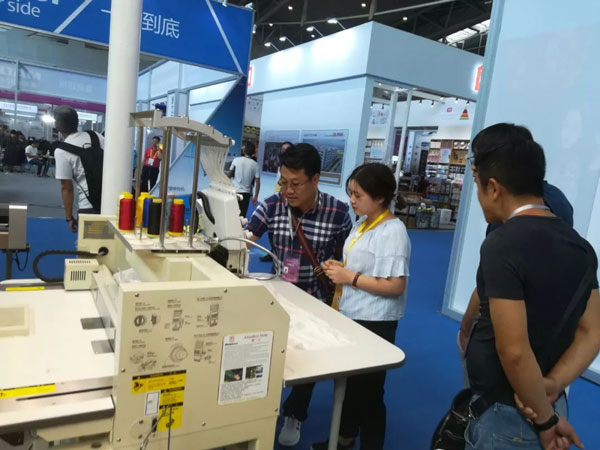 富怡縫紉機展機性能介紹 富怡縫紉機展機性能介紹