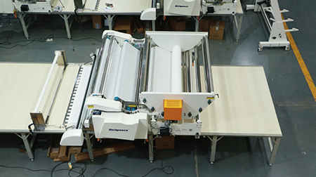 富怡全自動大料斗鋪布機 富怡全自動大料斗鋪布機