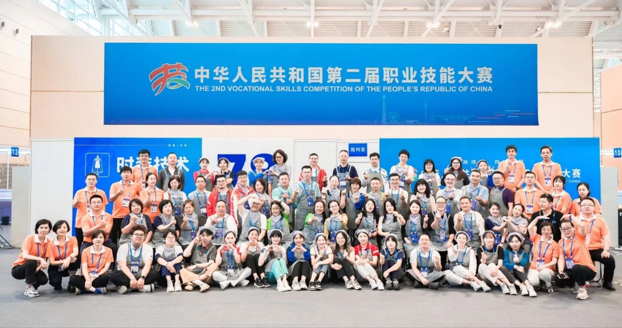 7e79389cfe01d53ff09276ed145b8f46 7e79389cfe01d53ff09276ed145b8f46