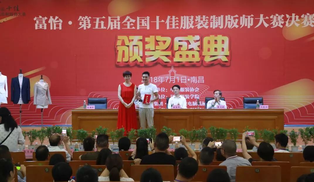 859d286af087f74759aaceb136295ce9 859d286af087f74759aaceb136295ce9